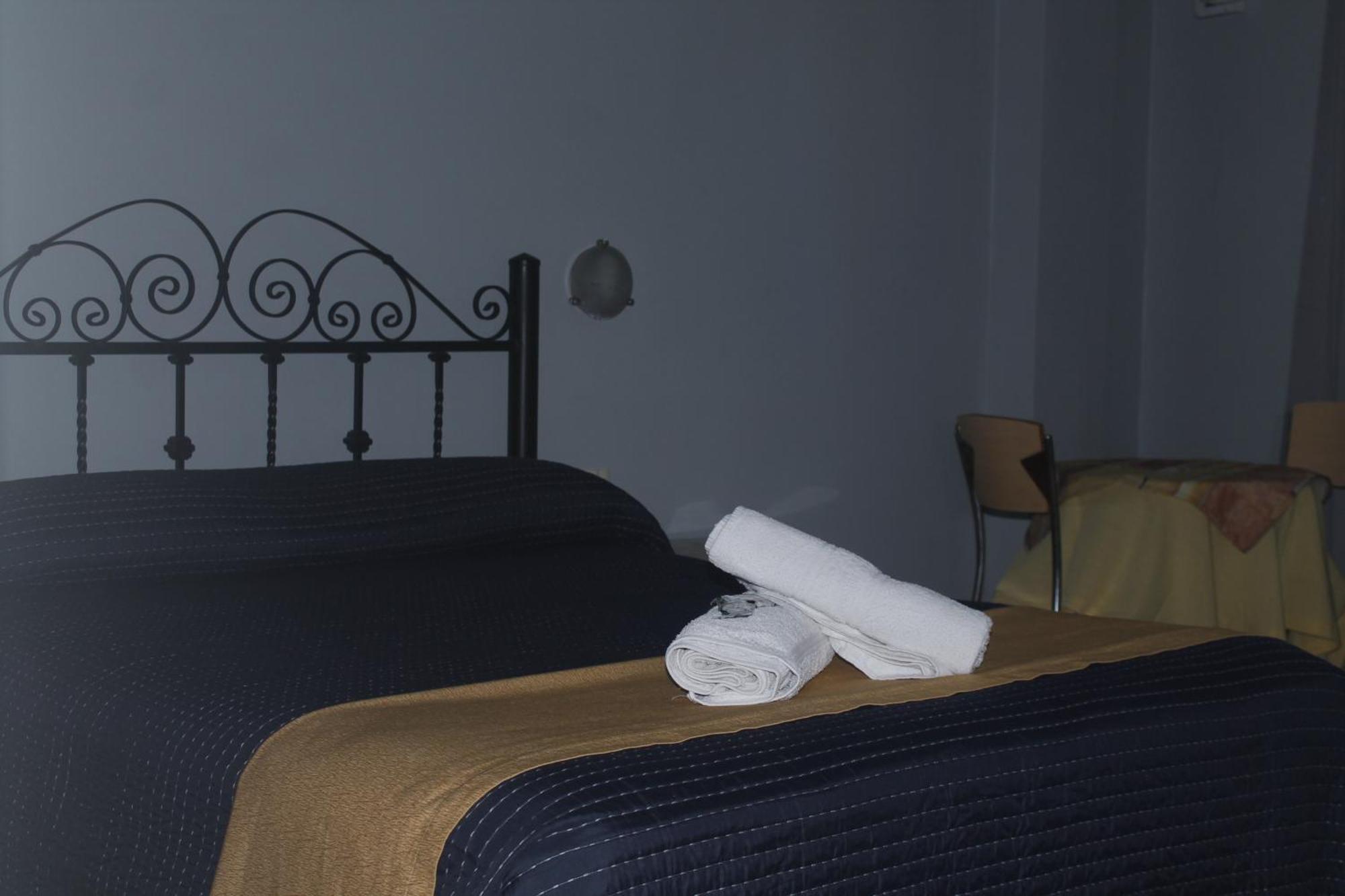 Hotel Sienna Μεντόζα Εξωτερικό φωτογραφία