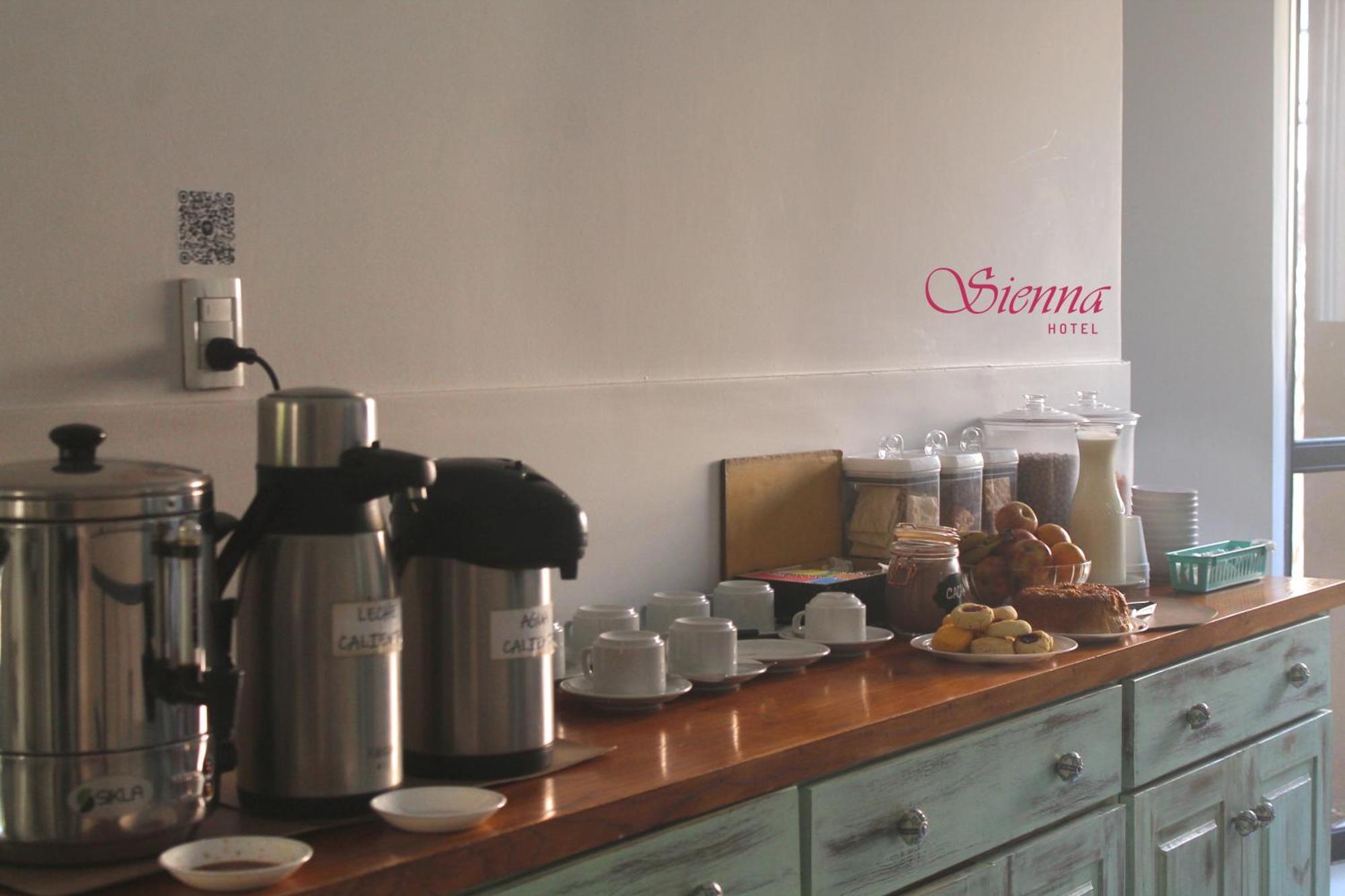 Hotel Sienna Μεντόζα Εξωτερικό φωτογραφία